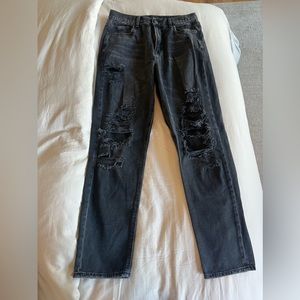 American Eagle distressed Black Jenas.